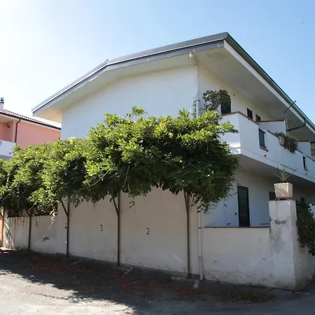 Villini Macri Apartment Parghelia